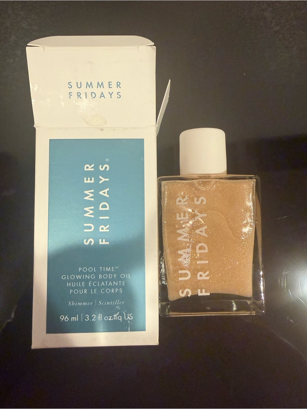Summer Fridays Glowing Body Oil in Shimmering Gold
